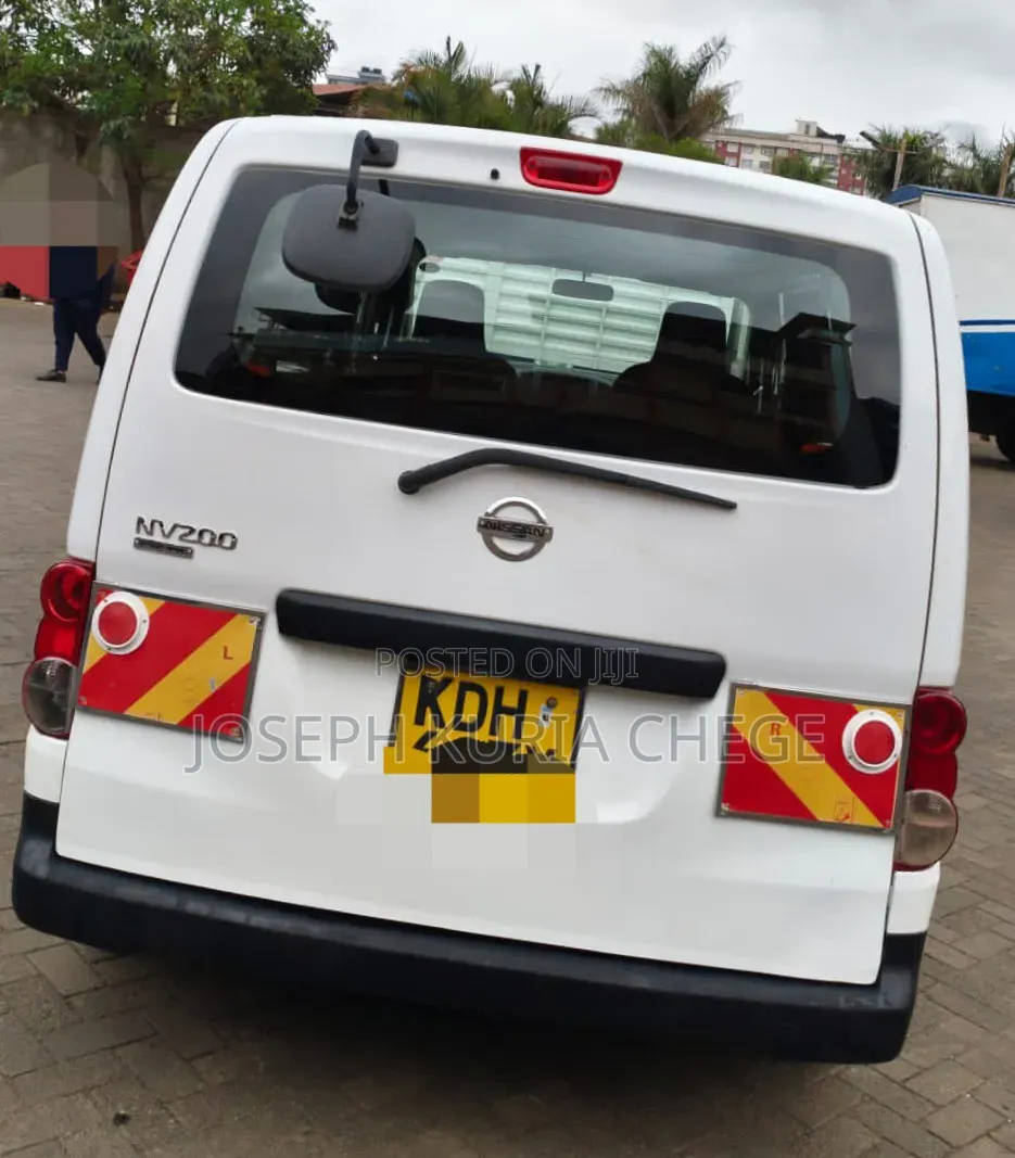 Nissan Vanette 2015 White