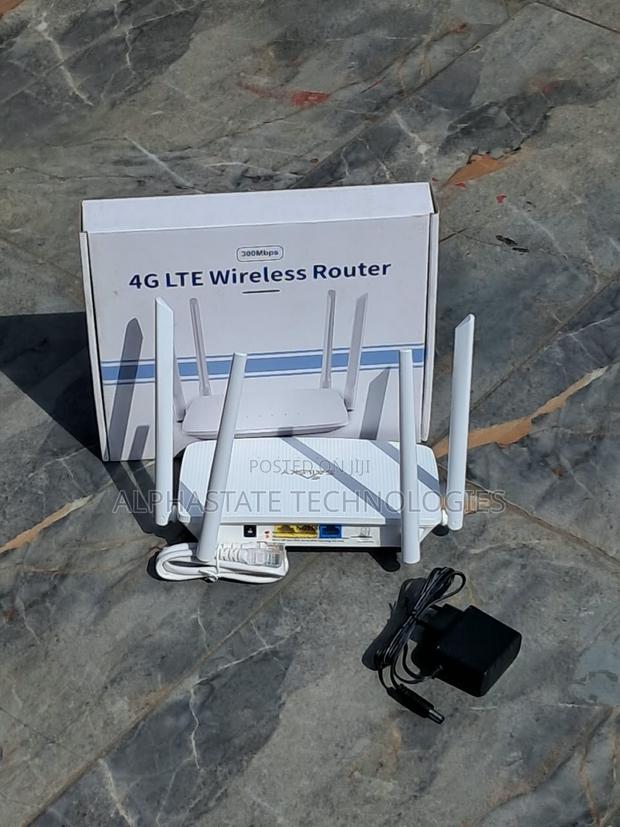 4G Wireless Internet Router With Multiple Antennas - main view