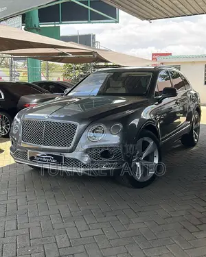 Bentley Bentayga W12 AWD 2017 Gray