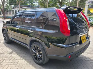 Nissan X-Trail 2012 Black