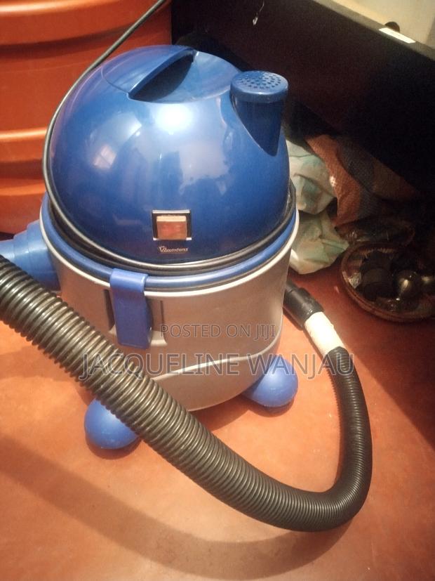 Vacuum Cleaner - thumbnail 2