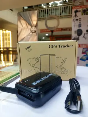 P7 Mini 4G Vehicle Tracker With Rechargeable Battery