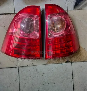 Toyota Filder 2005 Tail Light