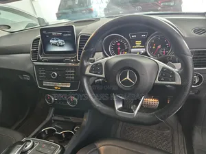 Mercedes-Benz GLE-Class 2015 Blue