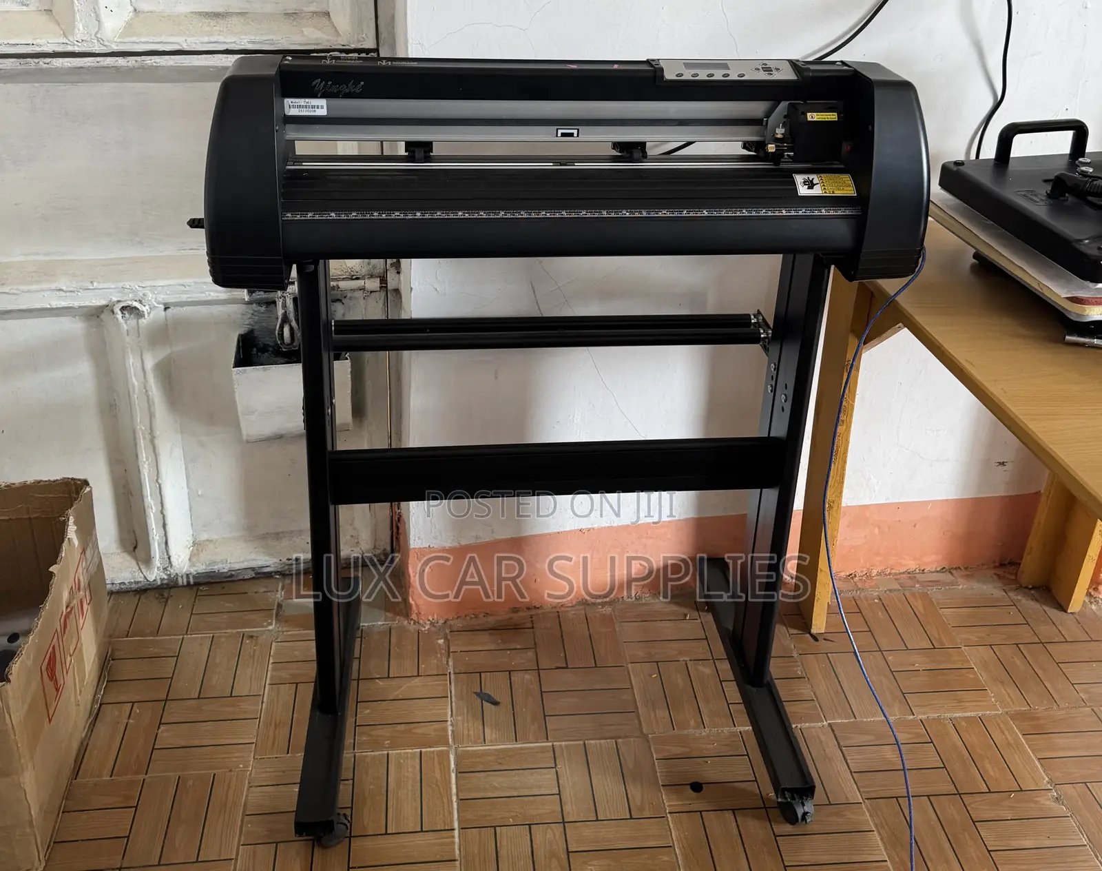 Yinghe 2ft Vinyl Cutting Plotter Machine