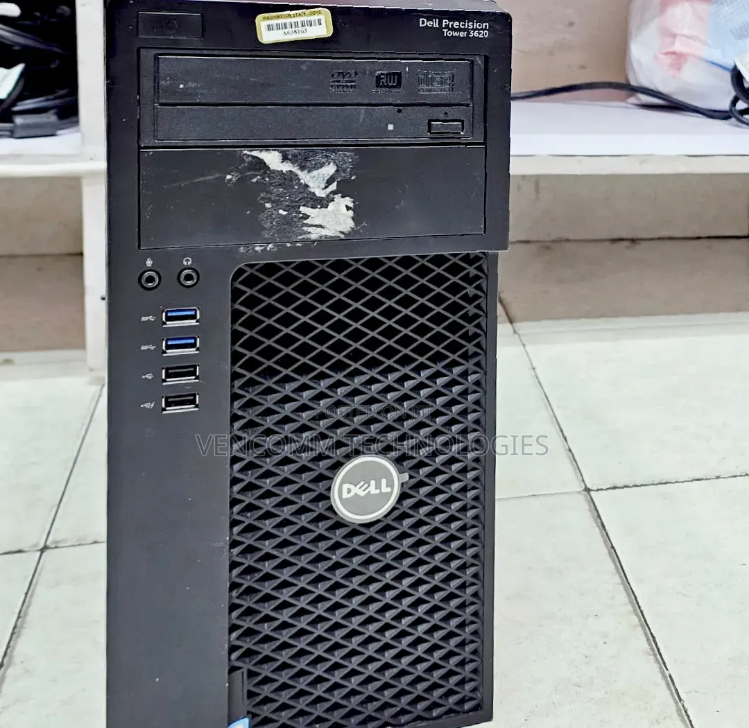 Desktop Computer Dell Precision 3000 8GB Intel Core i7 SSD 256GB