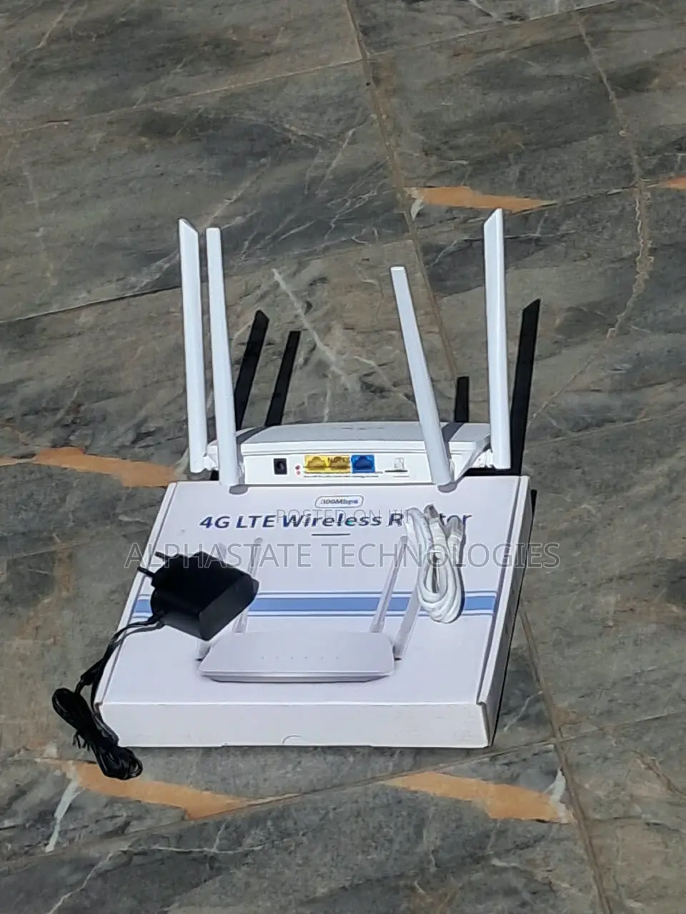 4G LTE CPE Wireless Router for Home and Office Use