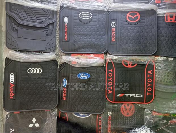 All Branded Universal Car Floor Matt's - thumbnail 2