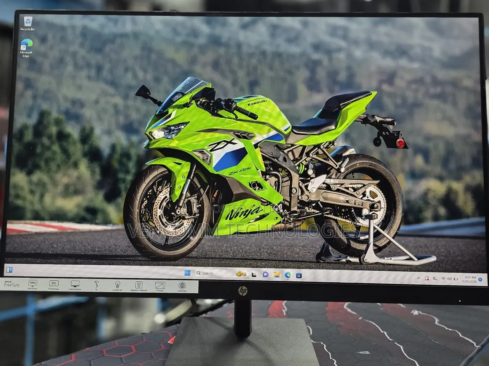 HP V27i Monitor