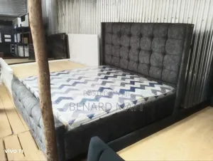 5by6 Box Bed Tufted