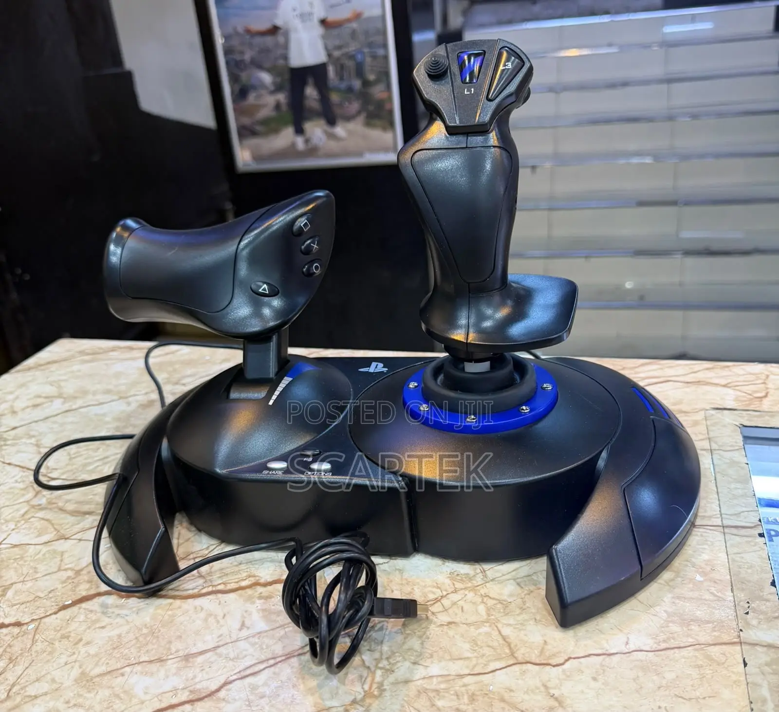 Thrustmaster T.Flight Hotas 4