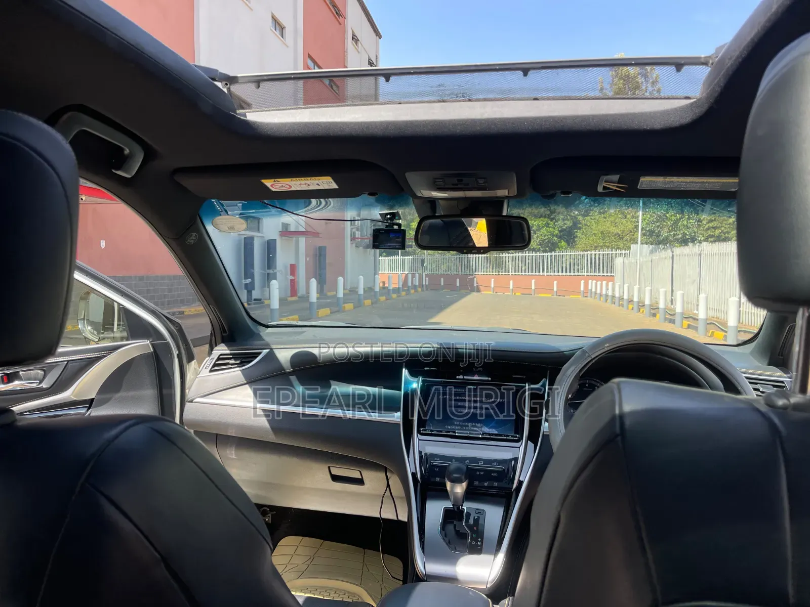 Toyota Harrier 2.0 2017 White