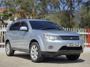 Mitsubishi Outlander 2012 Silver