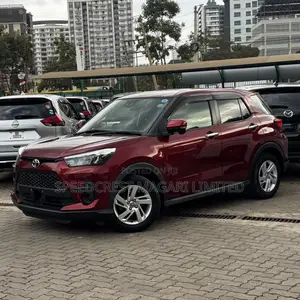 Toyota Raize 2020 Maroon