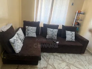 5 Seater Sit