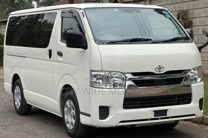 Toyota HiAce 2020 White