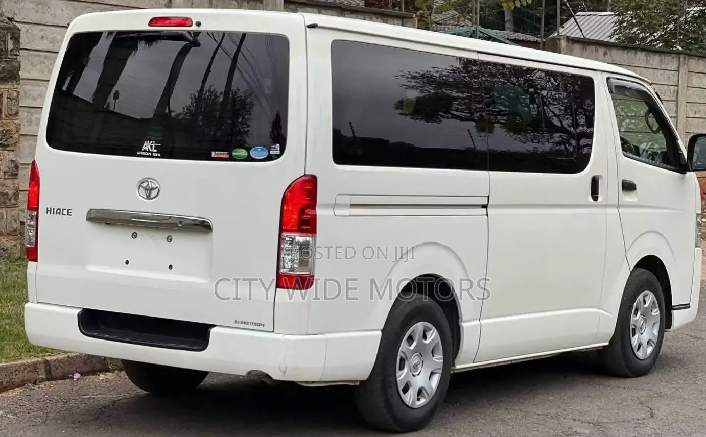Toyota HiAce 2020 White