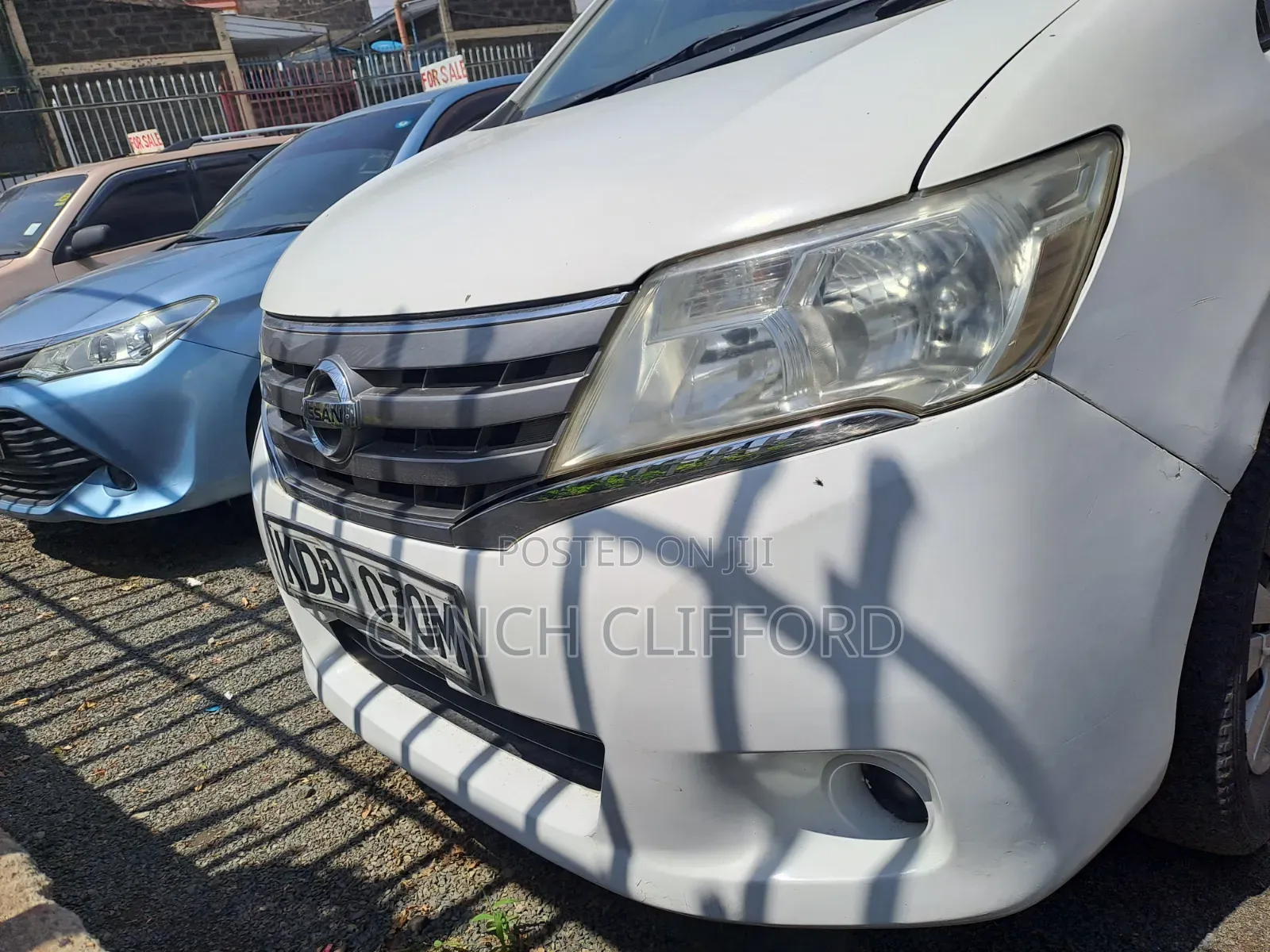 Nissan Serena 2013 White