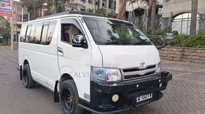 Toyota HiAce 2011 White