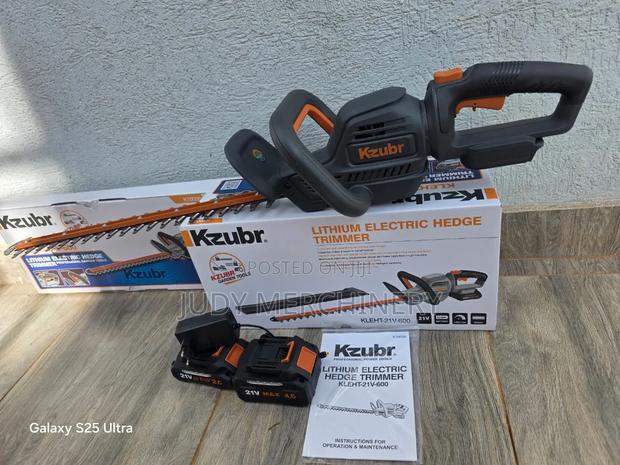 Kzubr Cordless Hedge Trimmer - thumbnail 2
