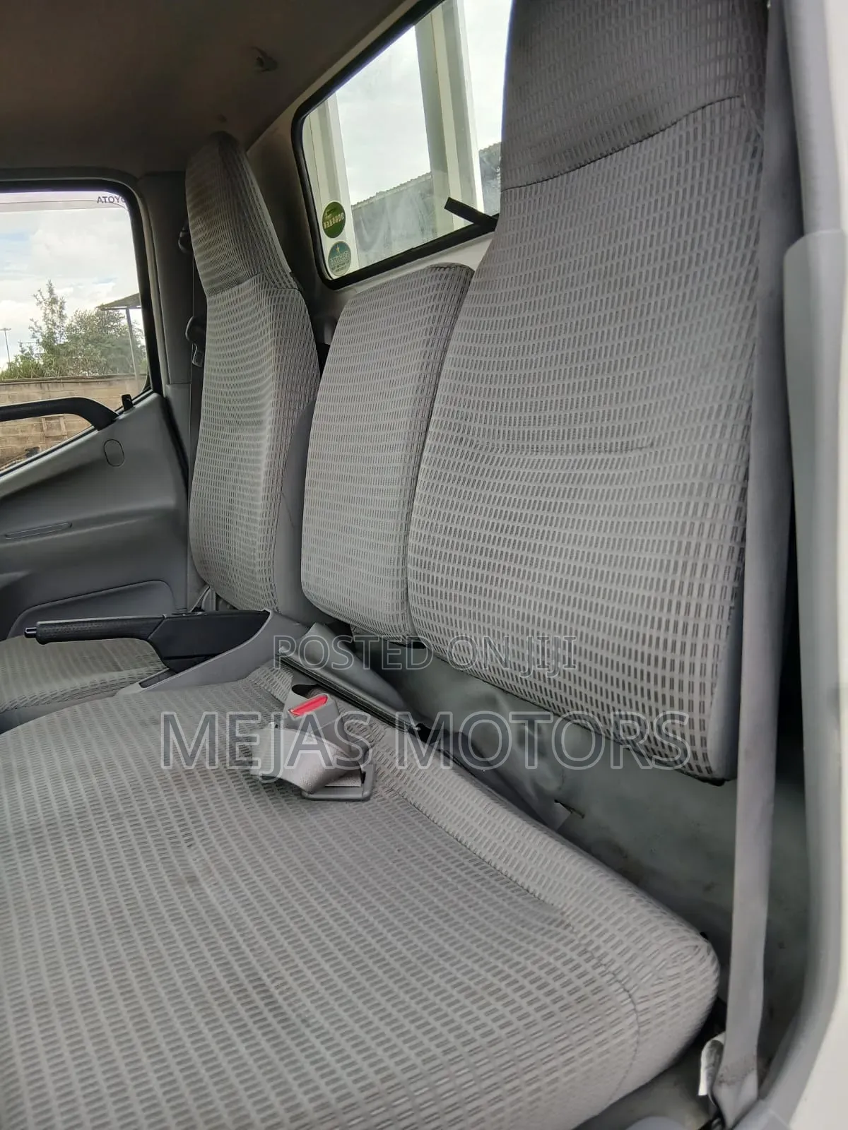 Toyota Dyna 2019 White