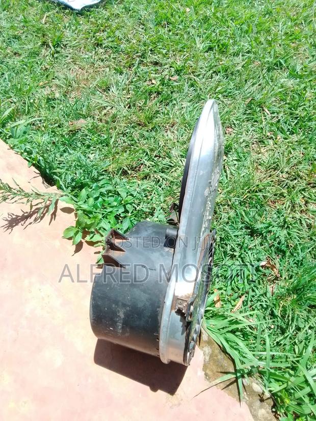 Peugeot 504 Air Cleaner - main view