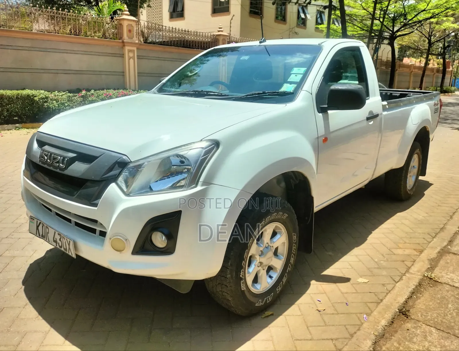Isuzu D-MAX 2024 White