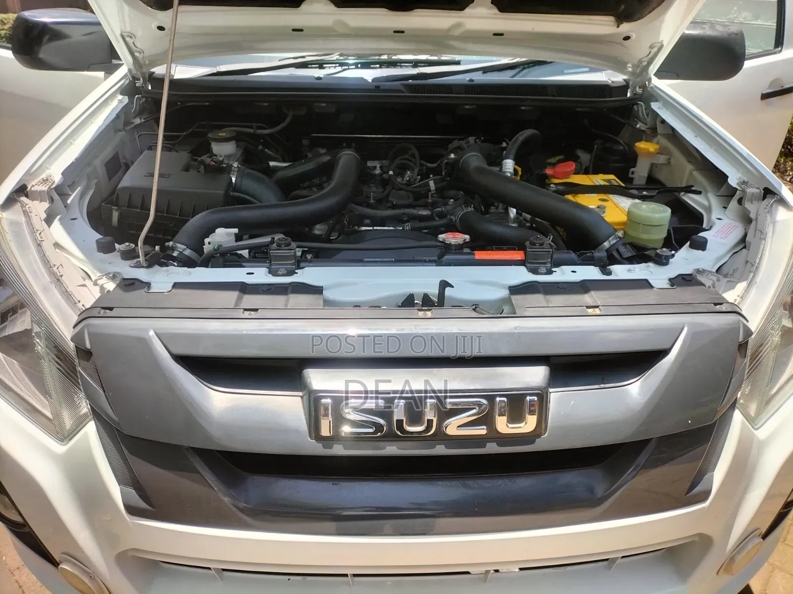 Isuzu D-MAX 2024 White