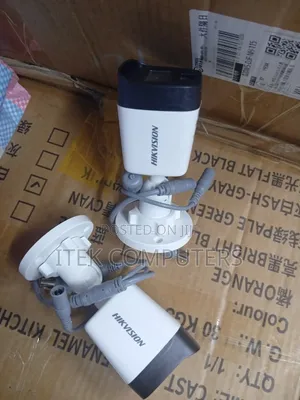Hikvision 2MP Smart Hybrid Light Camera With Colour Night Vision