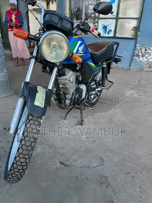 Honda CB 2022 Blue