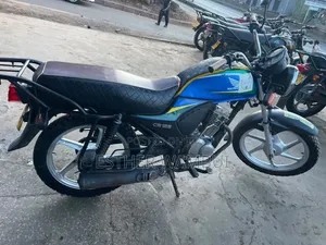 Honda CB 2022 Blue