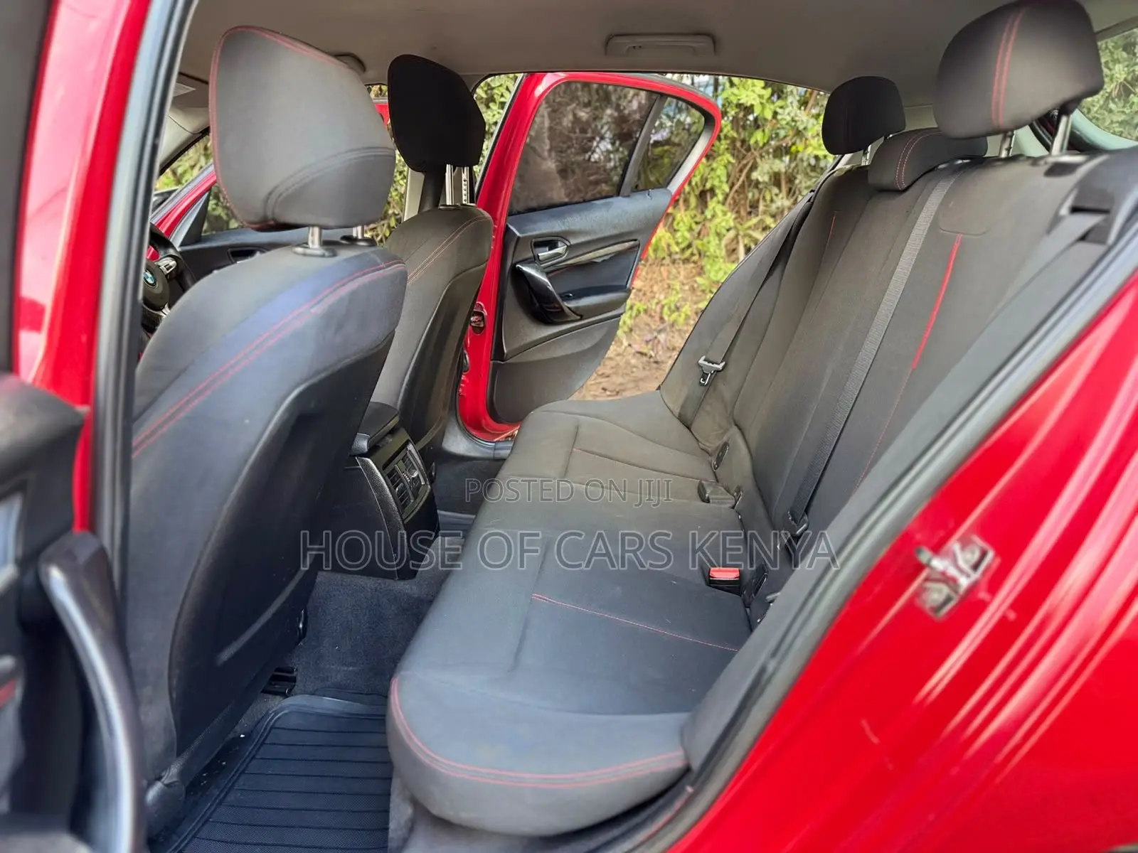 BMW 116i 2012 Red