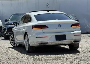 Volkswagen Arteon 2019 Off white