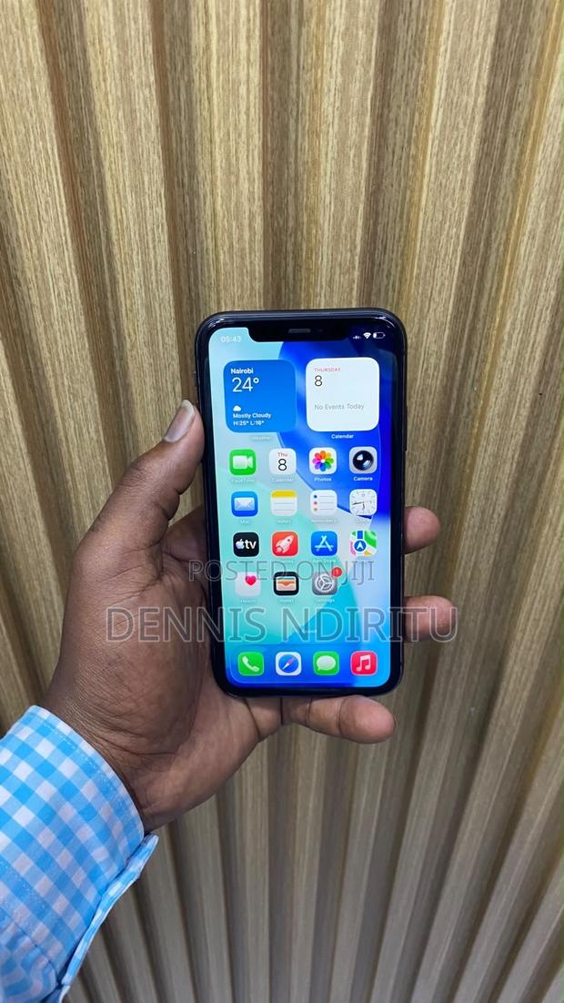 Apple iPhone 11 128 GB Black - thumbnail 3