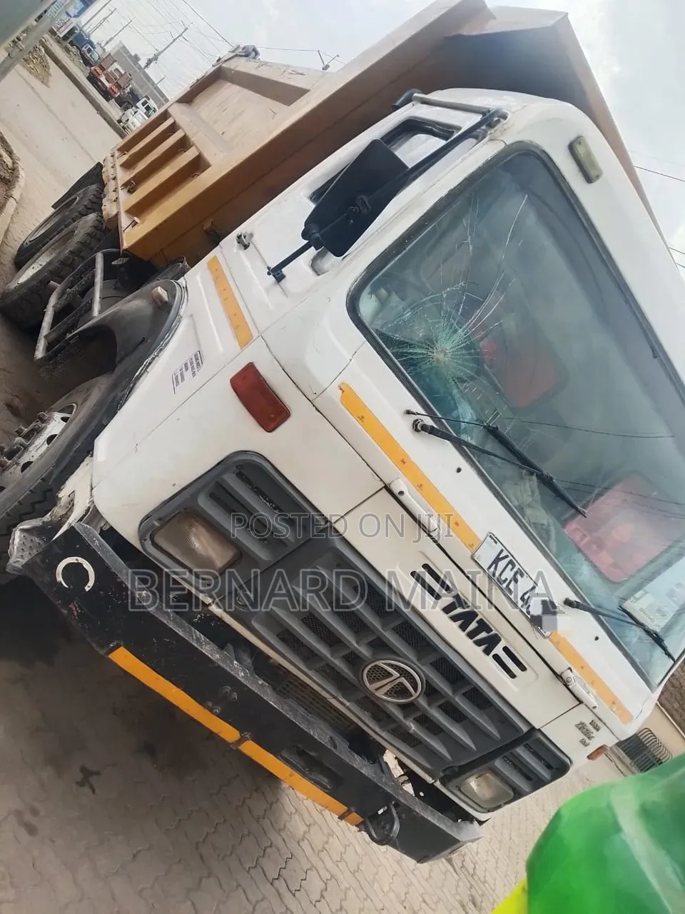 Tata Tipper 2516 Model