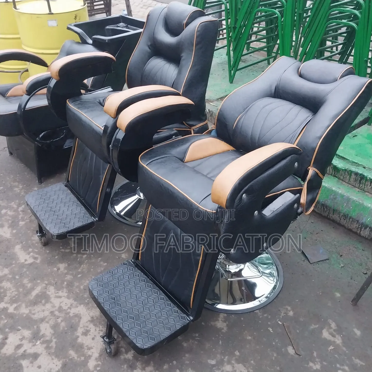 Barber Chairs Adjustable Hydraulic Pump