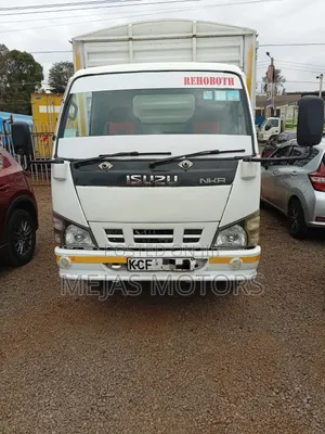 Isuzu NMR 2015 White