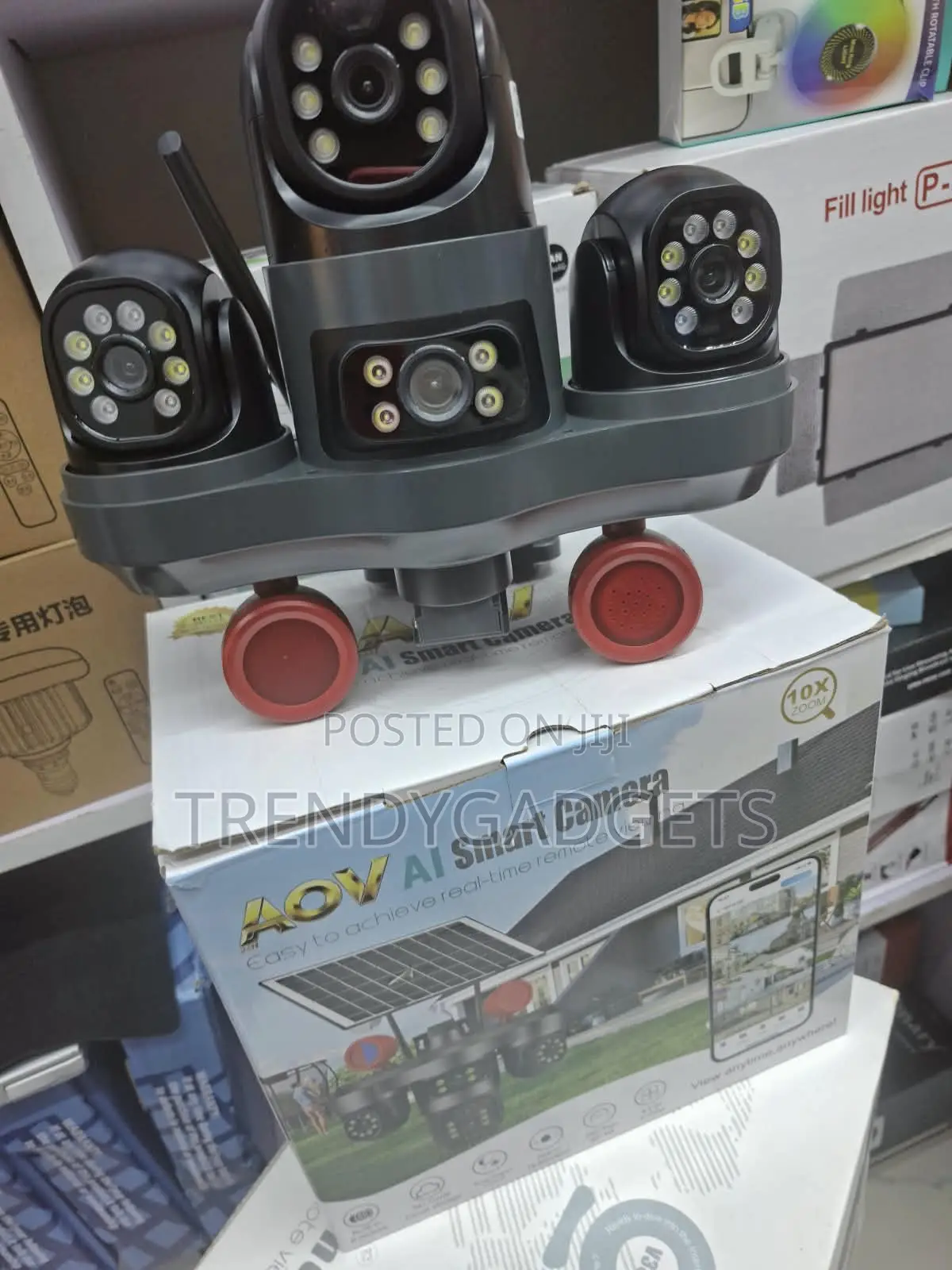AI Triple Lens Outdoor CCTV Camera With Solar Panel