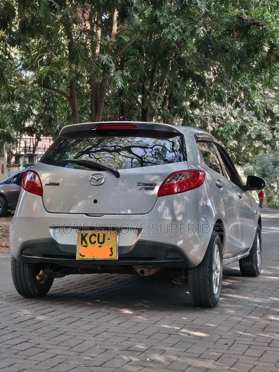 Mazda Demio 2012 Silver