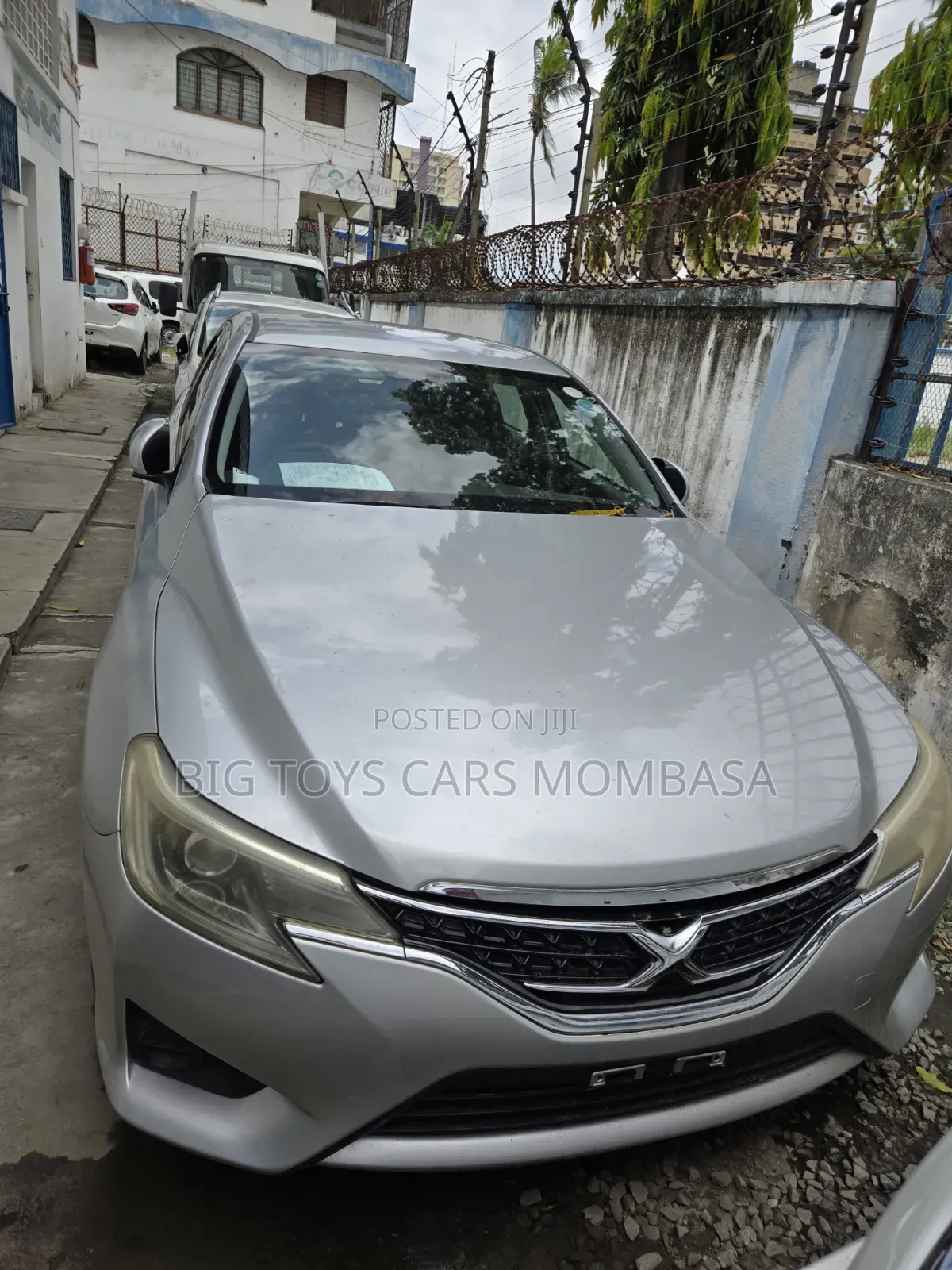 Toyota Mark X 2017 Silver