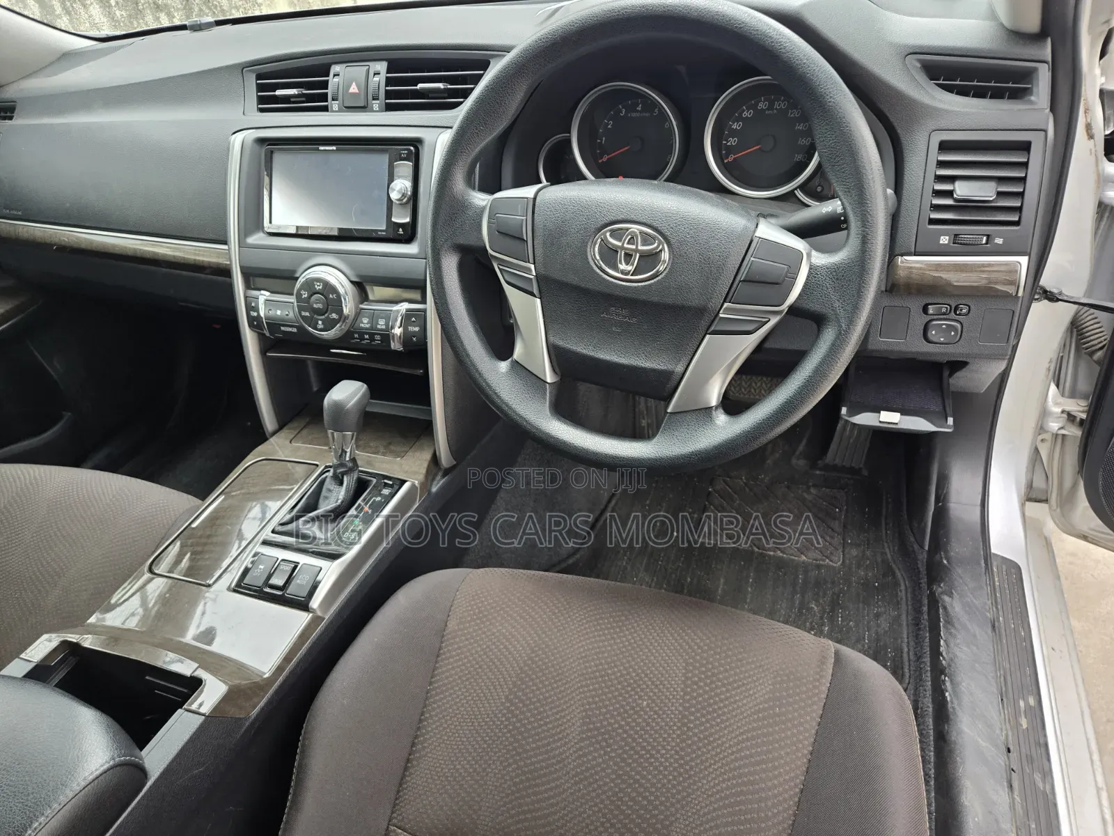 Toyota Mark X 2017 Silver