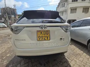 Toyota Harrier 2.0 2014 Pearl