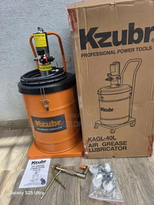 Kzubr Pneumatic 40litres Grease Bucket