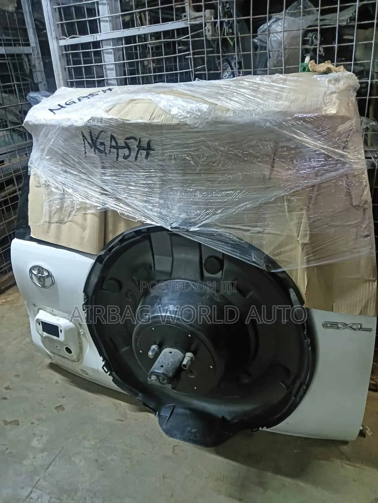 Prado J150 Boot With Wheel
