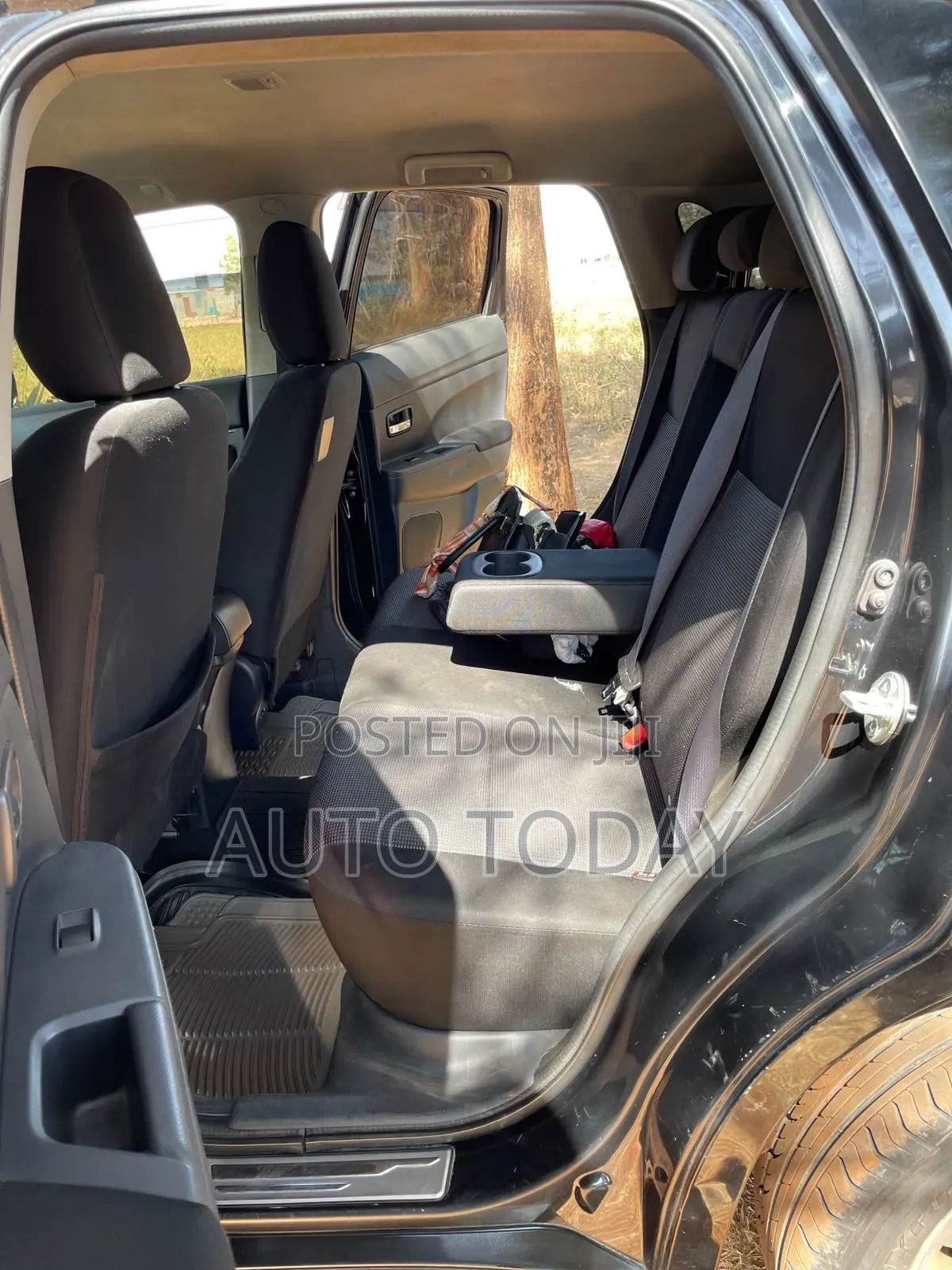 Mitsubishi RVR 2013 Black