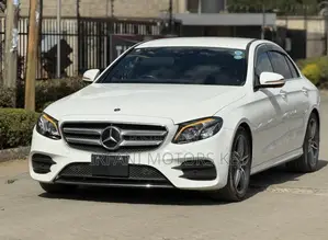 Mercedes-Benz E200 2019 White