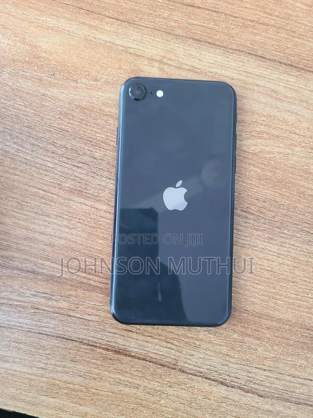 Apple iPhone SE (2020) 64 GB Black - thumbnail 5