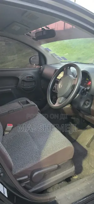 Toyota Passo 2014 Black