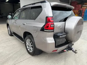 Toyota Land Cruiser Prado 2021 Brown