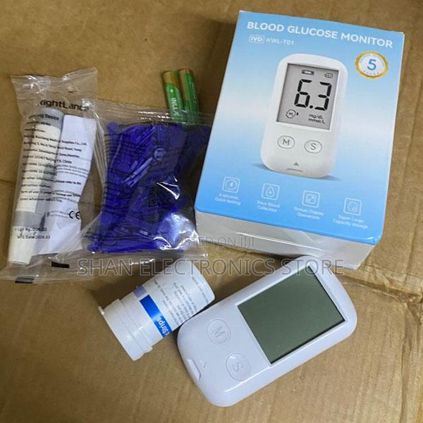 Accurate T01 Digital Glucometer Home Testing Device - main view